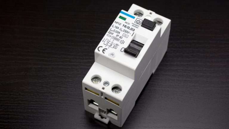 Interruttore differenziale