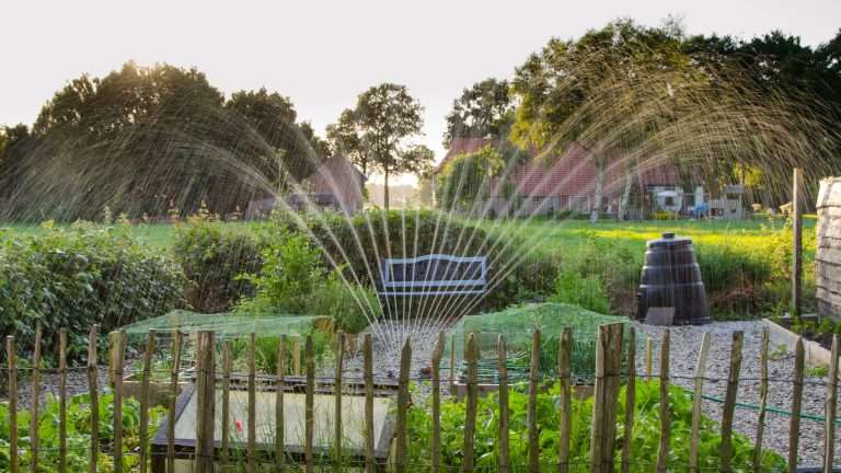 Irrigatori fissi da giardino