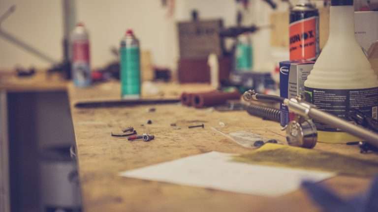 Costruzione del banco da lavoro