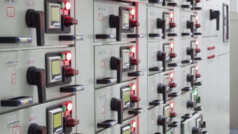 Circuito di comando e circuito di potenza