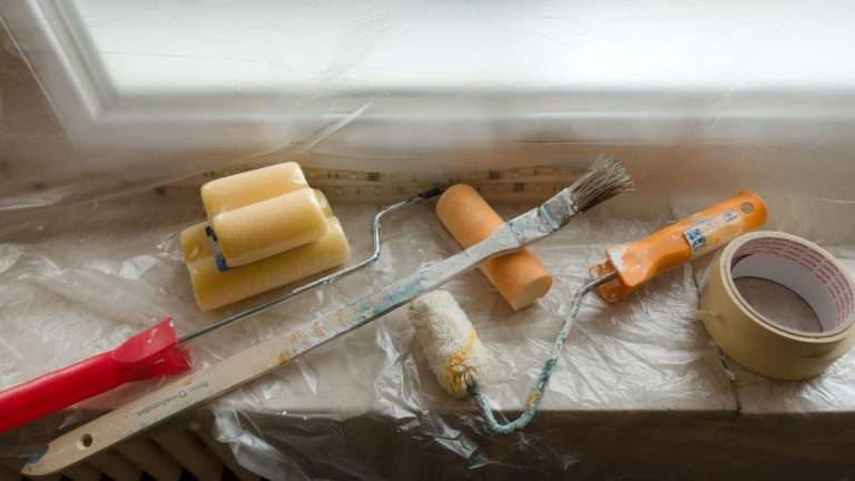 Protezione di mobili, finestre e pavimento