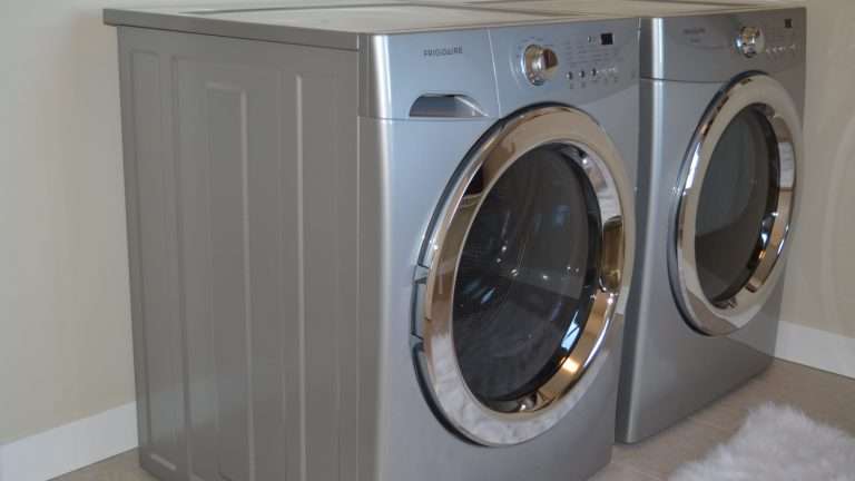 Ariston manuale lavatrice NR327FW IT