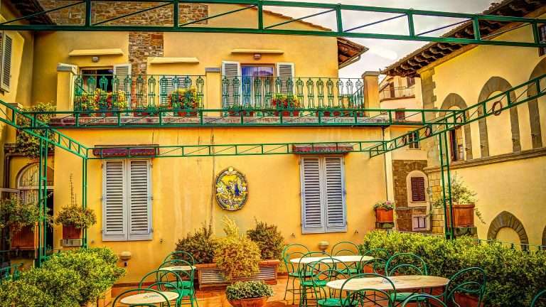 Costruire un terrazzo in mansarda: come fare