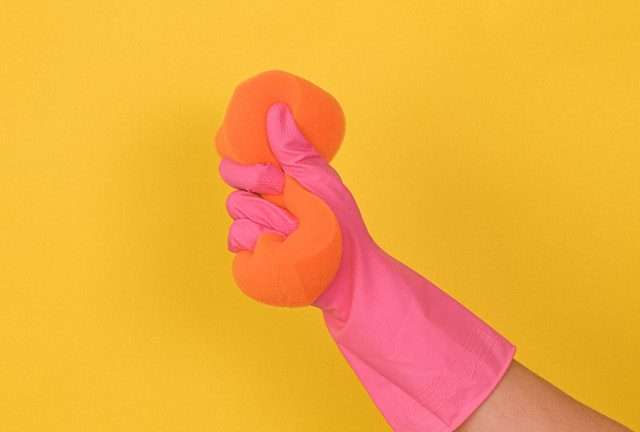 Come togliere il silicone da vestiti e tessuti